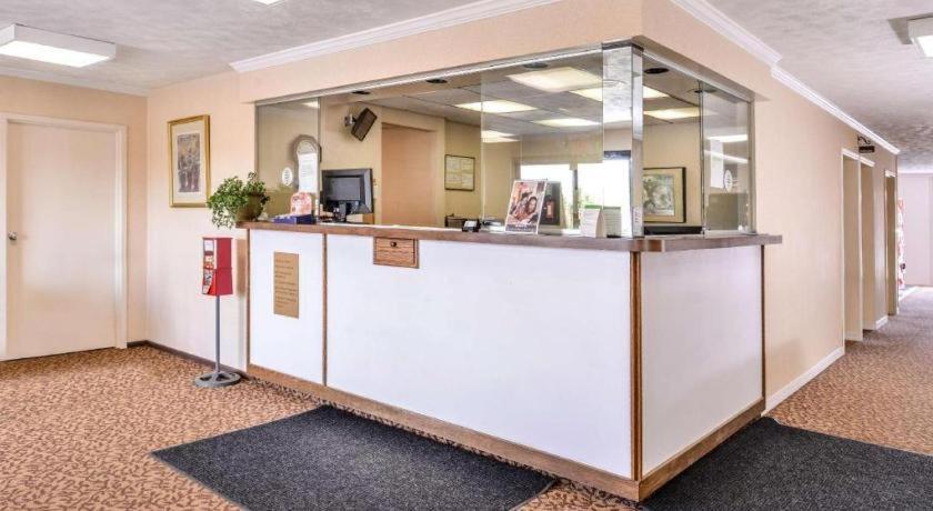 Americas Best Value Inn Alliance Exteriér fotografie